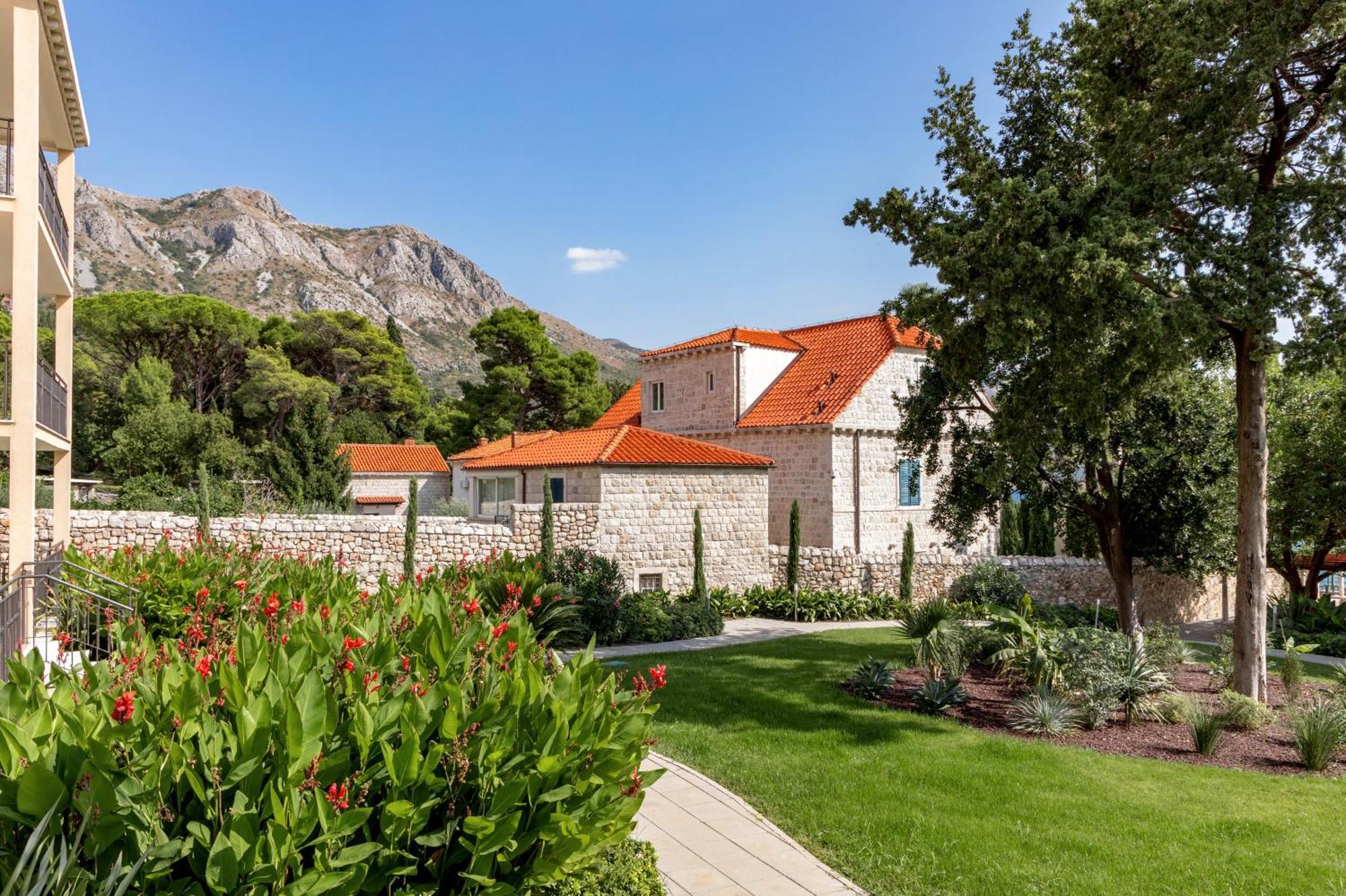 Maistra Select Srebreno Villas Mlini Exterior photo