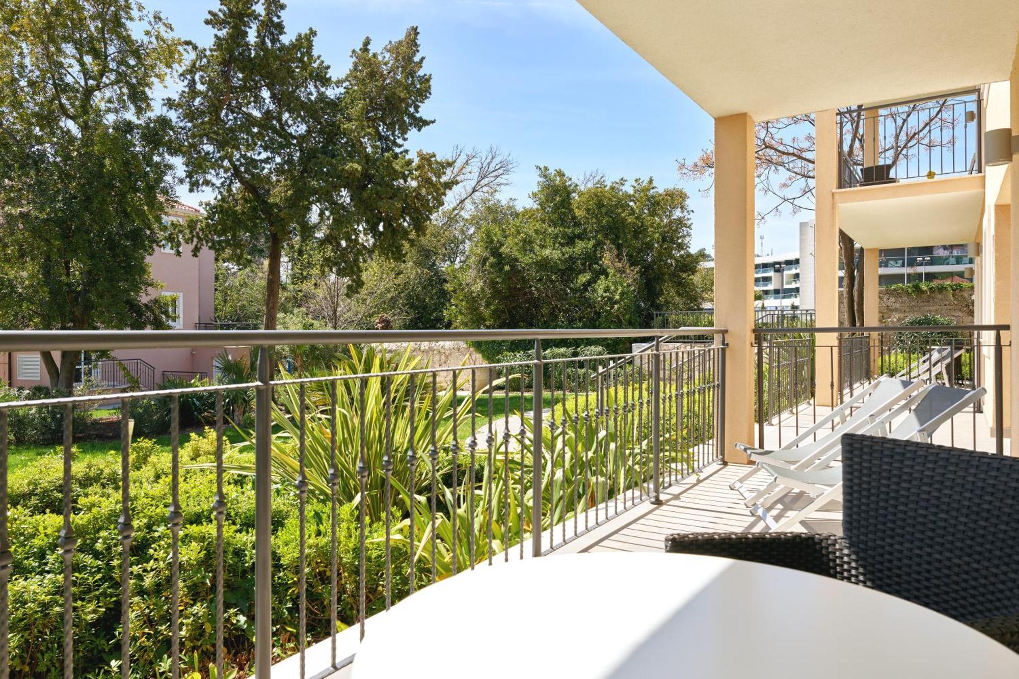 Maistra Select Srebreno Villas Mlini Room photo